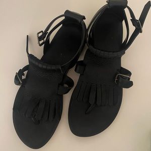 Hunter black leather fringe sandals size uk 4 us 6